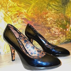 Dolce & Gabbana Black Patent Pumps